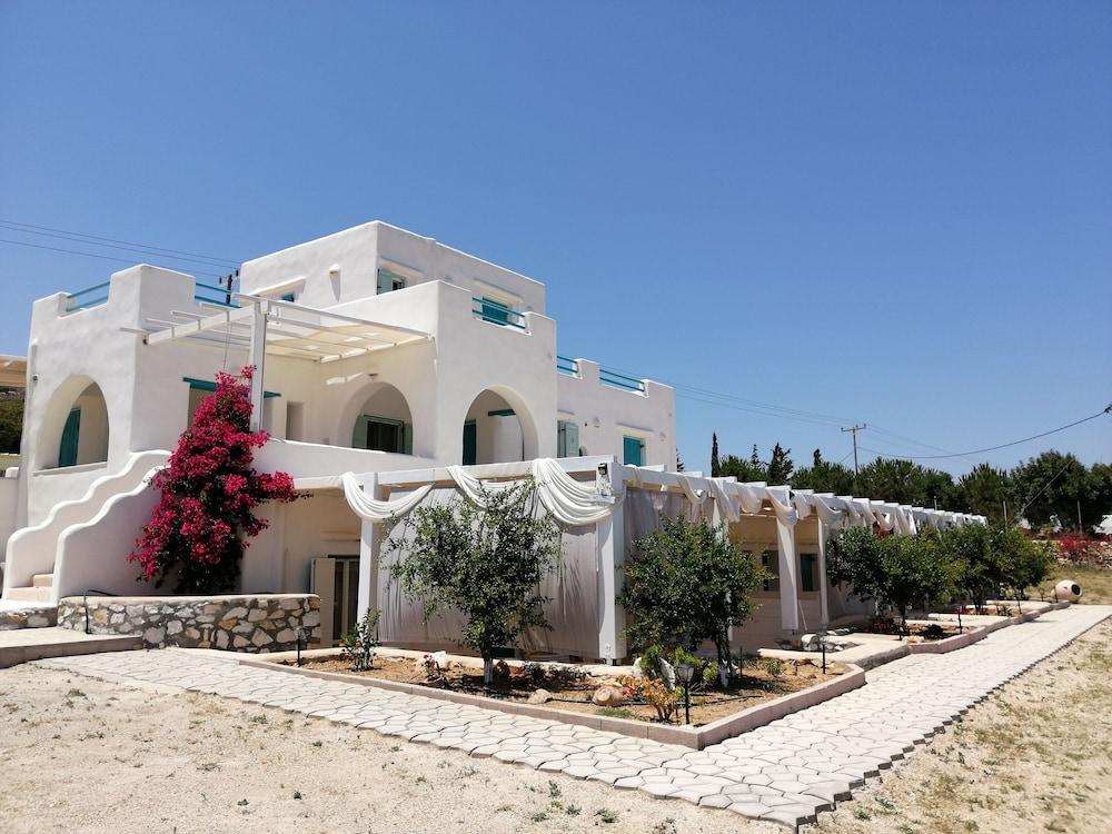 Villa Kampos Naousa-Marpisa Ambelas Exteriér fotografie